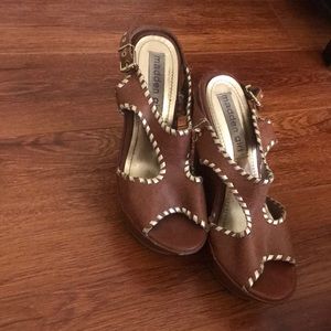 Steve Madden brown leather wedges